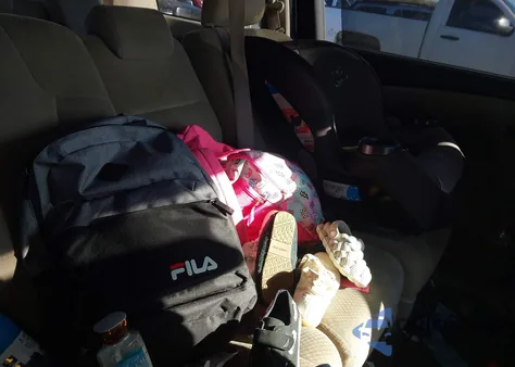 2016 Honda Odyssey Se z USA, uszkodzony, nr VIN 5FNRL5H39GB121678